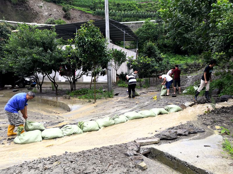 北川項目助力地方抗洪救災(zāi).jpg 北川項目助力地方抗洪救災(zāi).jpg